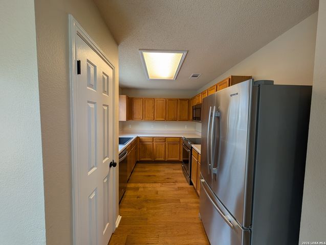 8911 Timber Run, San Antonio, TX 78250