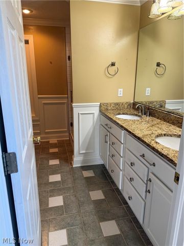1283 Windward Lane, Kent, OH 44240
