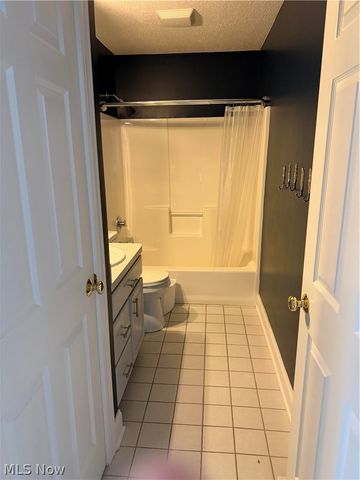 1283 Windward Lane, Kent, OH 44240