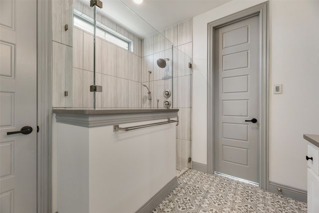 4325 Smokey Quartz Lane, Arlington, TX 76005