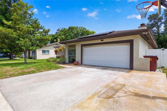 1977 CITRUS HILL ROAD, Palm Harbor, FL 34683