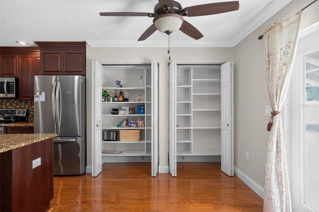 1977 CITRUS HILL ROAD, Palm Harbor, FL 34683