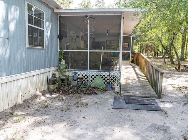 11160 NW 5TH AVENUE, Branford, FL 32008