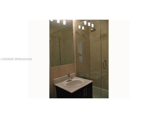2694 INAGUA AV 403, Coconut Grove, FL 33133