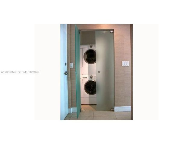 2694 INAGUA AV 403, Coconut Grove, FL 33133