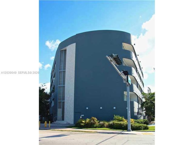 2694 INAGUA AV 403, Coconut Grove, FL 33133