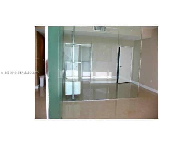 2694 INAGUA AV 403, Coconut Grove, FL 33133
