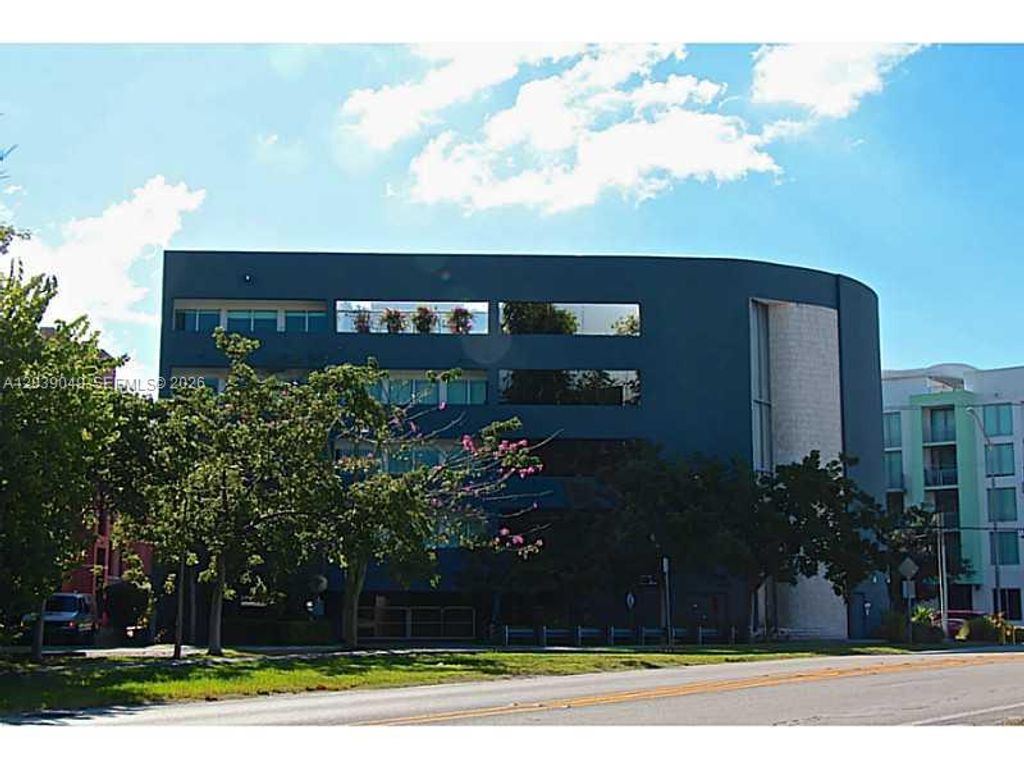 2694 INAGUA AV 403, Coconut Grove, FL 33133