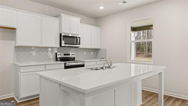 364 MooseHead Trail, Hoschton, GA 30548