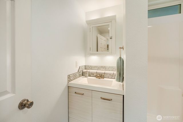 21650 SE 267th Street, Maple Valley, WA 98038
