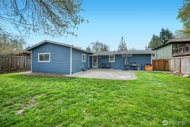 21650 SE 267th Street, Maple Valley, WA 98038
