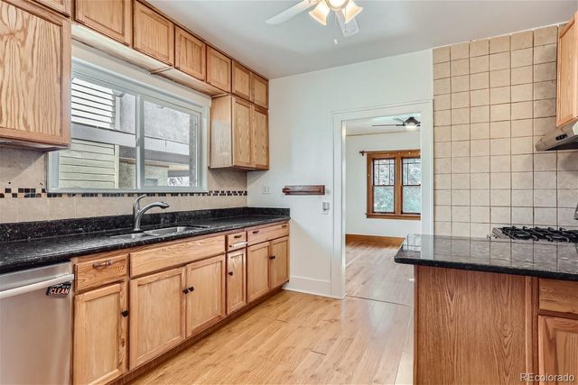 2265 Ivy Street, Denver, CO 80207
