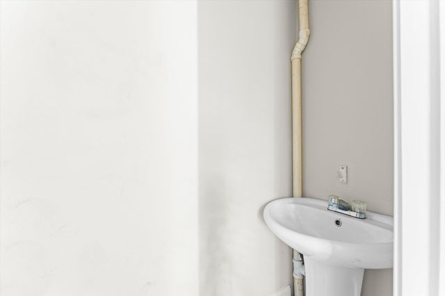 140 New Gritton Ave, Oak Grove, KY 42262