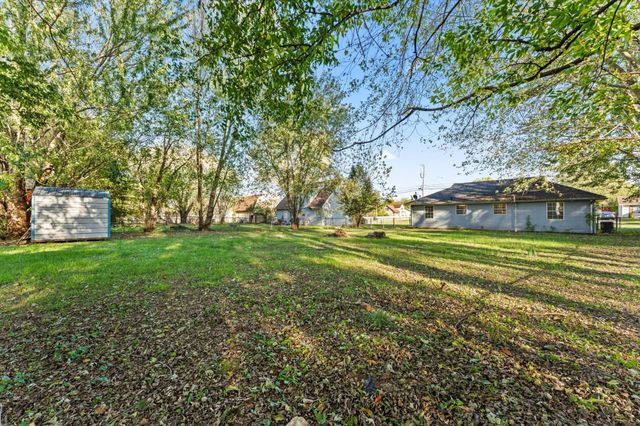 140 New Gritton Ave, Oak Grove, KY 42262