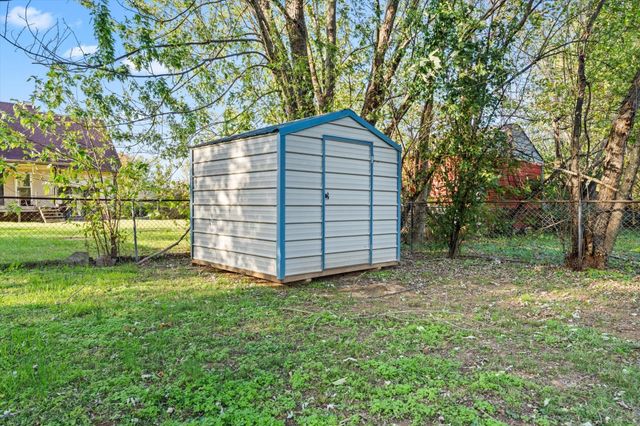 140 New Gritton Ave, Oak Grove, KY 42262