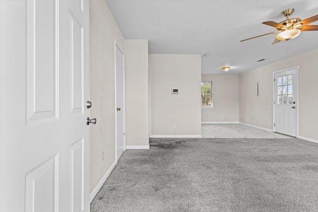 140 New Gritton Ave, Oak Grove, KY 42262