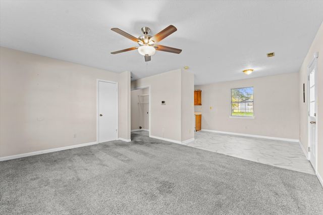 140 New Gritton Ave, Oak Grove, KY 42262