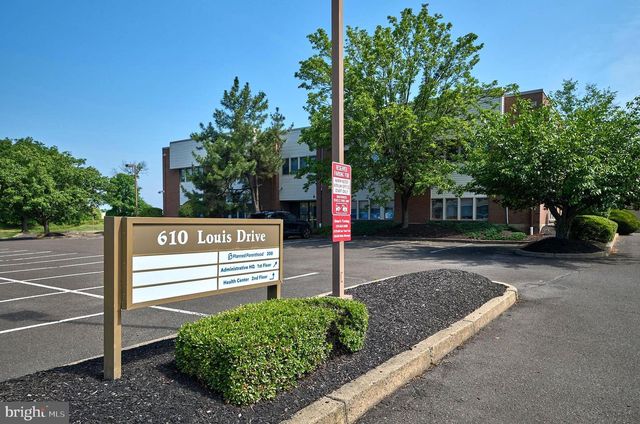 610 LOUIS DRIVE, Warminster, PA 18974