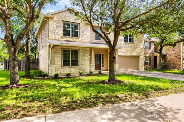391 Middle CRK, Buda, TX 78610