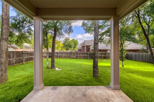 391 Middle CRK, Buda, TX 78610