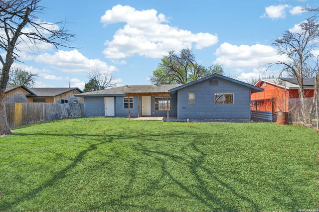 5958 Midcrown, San Antonio, TX 78218