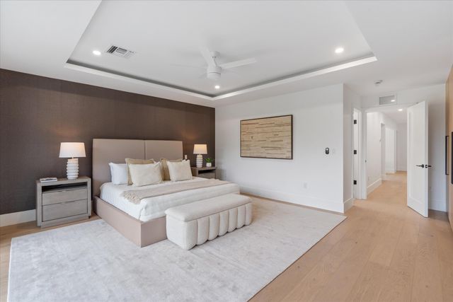 1133 NE 12th Avenue, Fort Lauderdale, FL 33304
