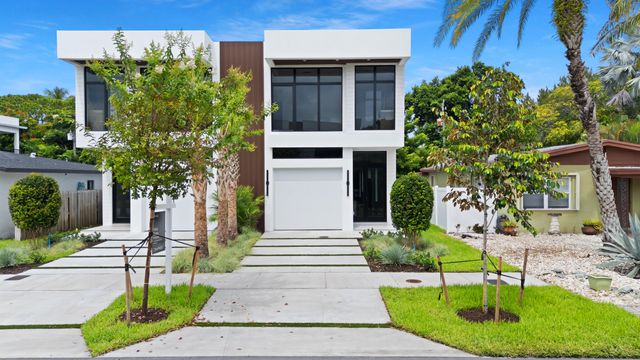 1133 NE 12th Avenue, Fort Lauderdale, FL 33304