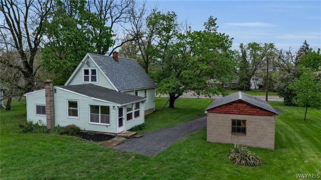 994 Ridge Road, Lewiston, NY 14092