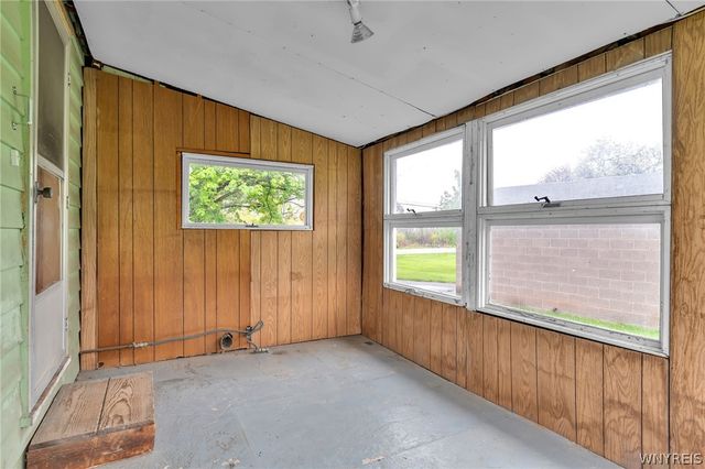 994 Ridge Road, Lewiston, NY 14092