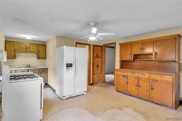 994 Ridge Road, Lewiston, NY 14092