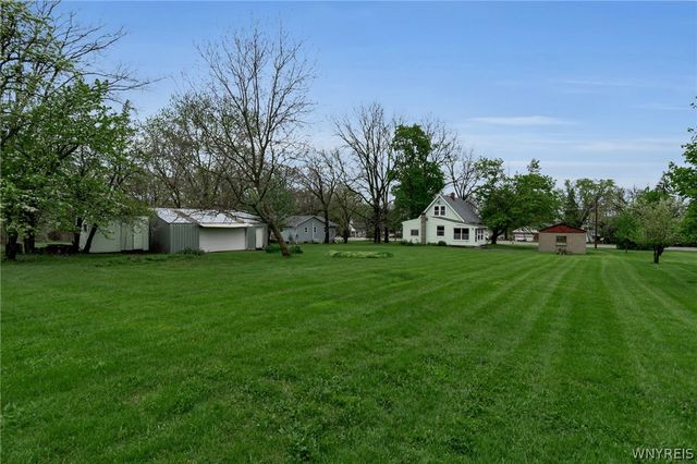 994 Ridge Road, Lewiston, NY 14092