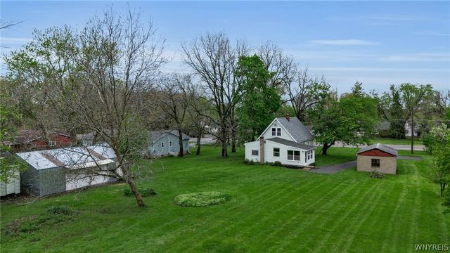 994 Ridge Road, Lewiston, NY 14092