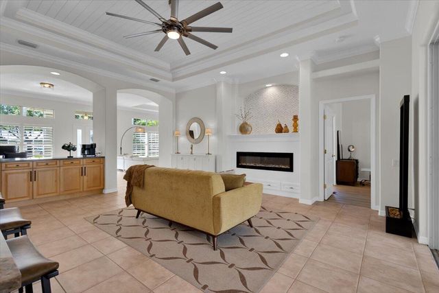 7714 SE Mammoth Drive SE, Hobe Sound, FL 33455