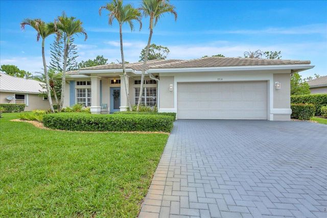 7714 SE Mammoth Drive SE, Hobe Sound, FL 33455