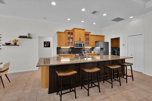 7714 SE Mammoth Drive SE, Hobe Sound, FL 33455