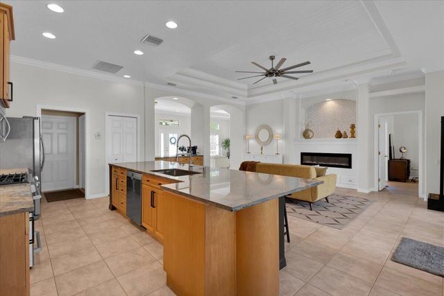 7714 SE Mammoth Drive SE, Hobe Sound, FL 33455