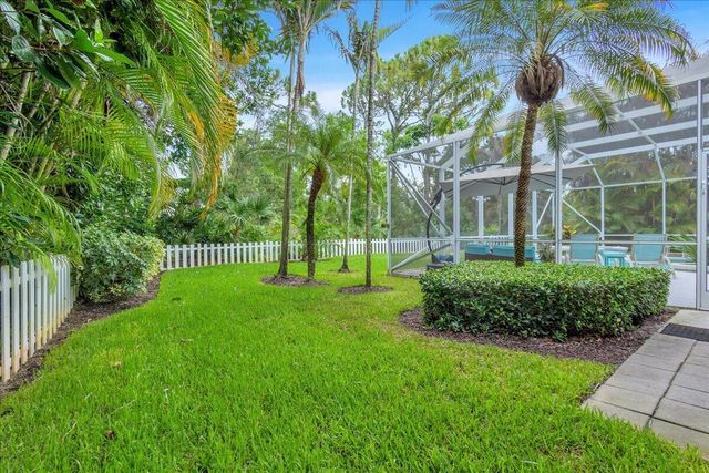 7714 SE Mammoth Drive SE, Hobe Sound, FL 33455