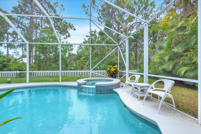 7714 SE Mammoth Drive SE, Hobe Sound, FL 33455