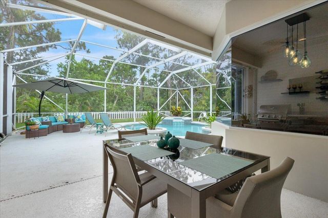 7714 SE Mammoth Drive SE, Hobe Sound, FL 33455