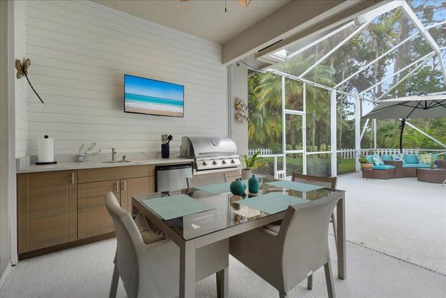 7714 SE Mammoth Drive SE, Hobe Sound, FL 33455