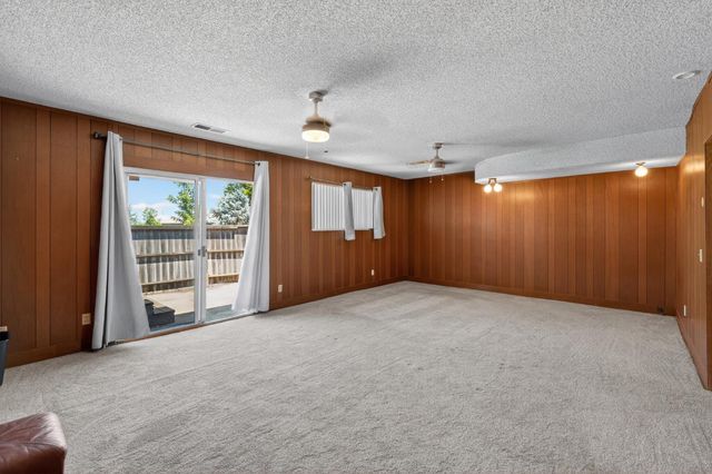 6640 34th, North Highlands, CA 95660