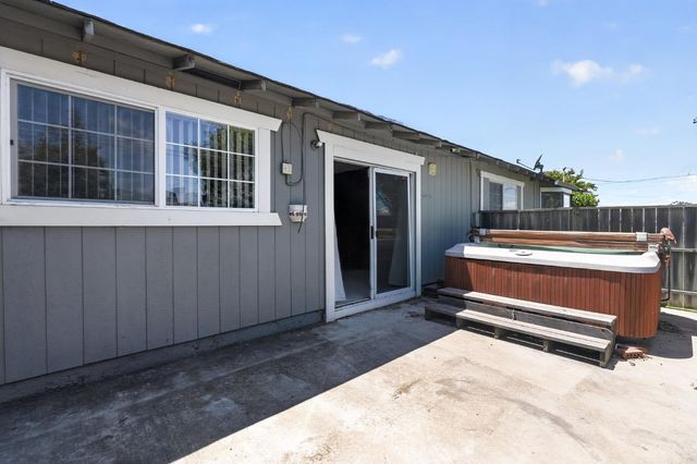 6640 34th, North Highlands, CA 95660