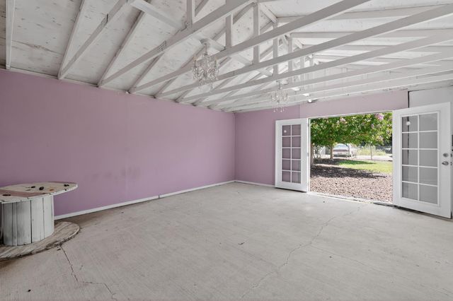 6640 34th, North Highlands, CA 95660