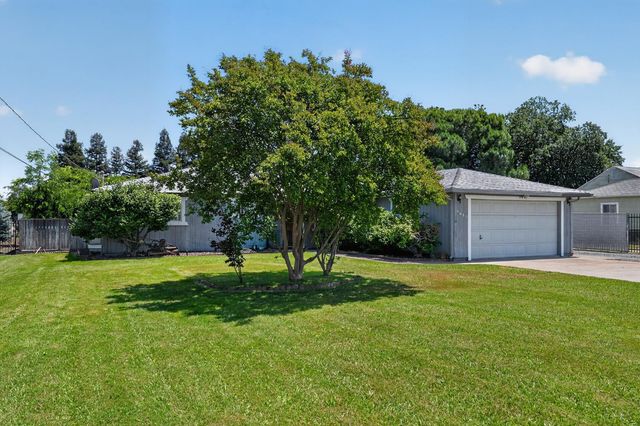 6640 34th, North Highlands, CA 95660