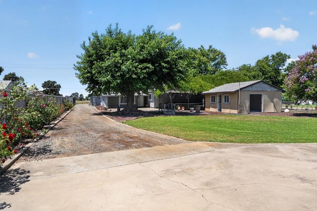 6640 34th, North Highlands, CA 95660