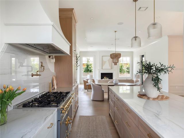 541 W CANTON AVENUE, Winter Park, FL 32789