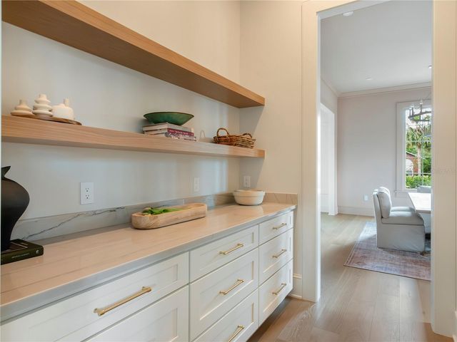 541 W CANTON AVENUE, Winter Park, FL 32789