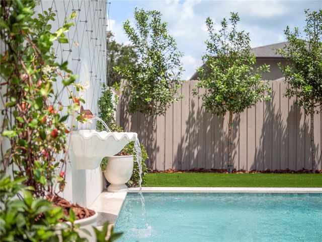 541 W CANTON AVENUE, Winter Park, FL 32789