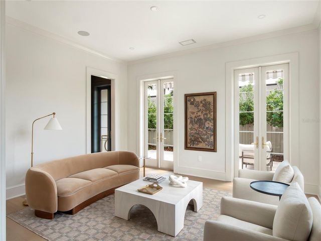 541 W CANTON AVENUE, Winter Park, FL 32789