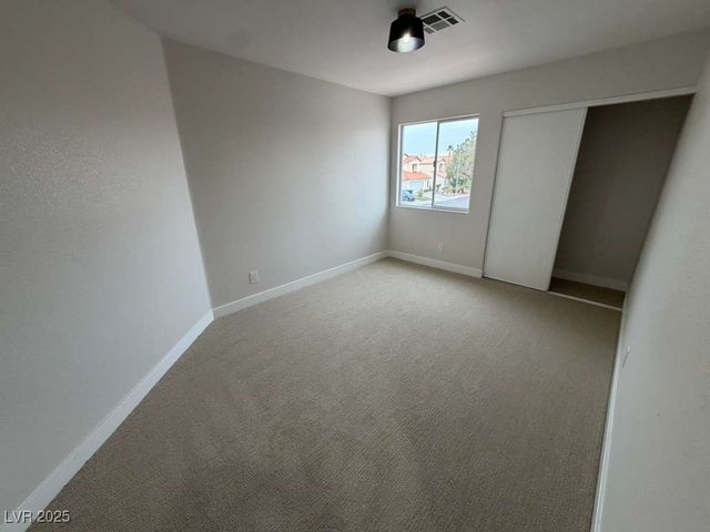 7313 Sunspot Drive, Las Vegas, NV 89128